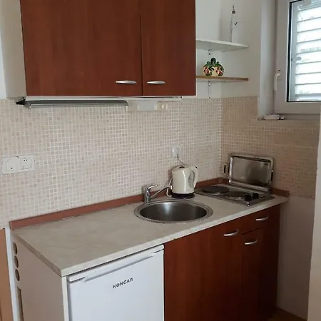 Kljunak 아파트 자톤