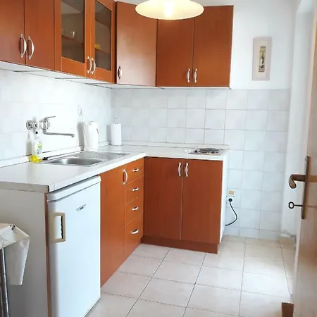 아파트 Kljunak 자톤