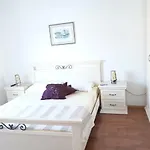 Kljunak Apartamento